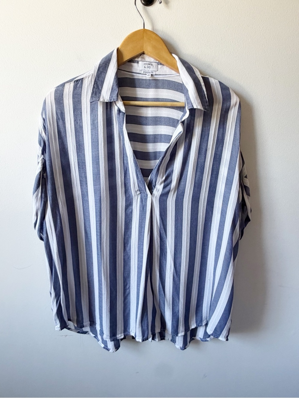 crown & ivy Navy and White Popover fit Striped V-Neck Blouse